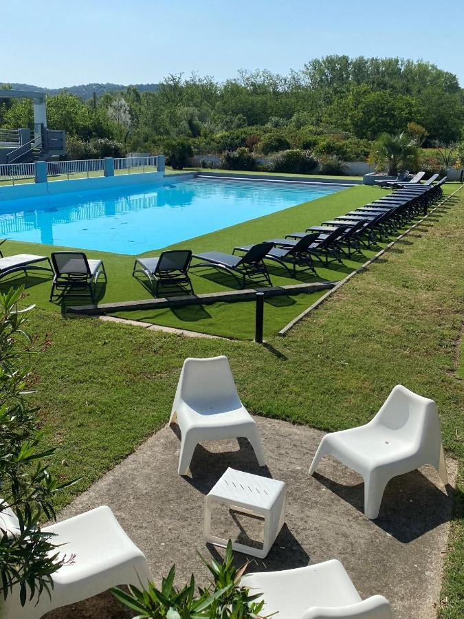 Residence De Tourisme Domaine De Janus 루옴스 외부 사진